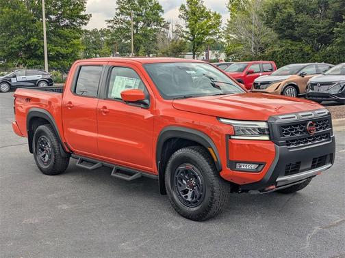 2025 Nissan Frontier PRO-4X