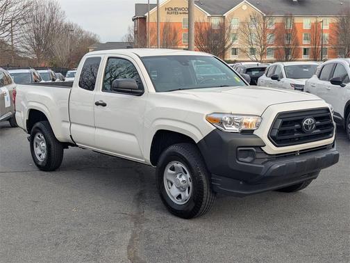 2022 Toyota Tacoma SR