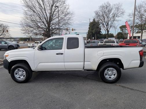 2022 Toyota Tacoma SR