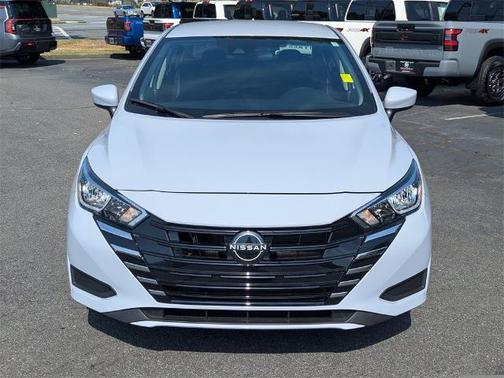 2024 Nissan Versa 1.6 SV
