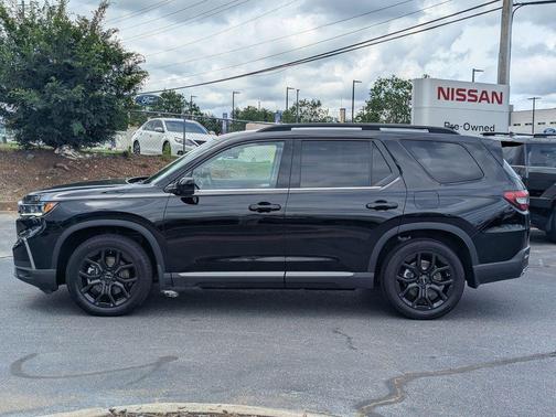 Black 2025 Honda Pilot Sport