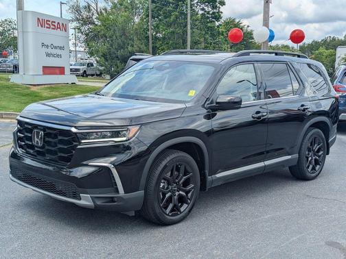 Black 2025 Honda Pilot Sport