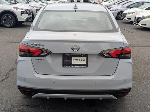 2025 Nissan Versa 1.6 SV