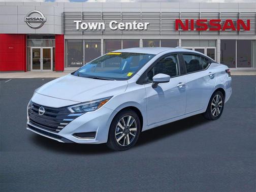 Gray Sky Pearl 2025 Nissan Versa 1.6 SV