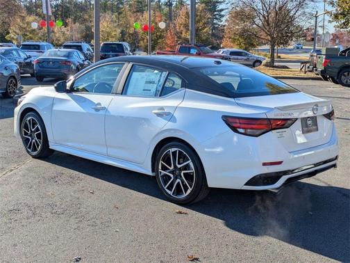 2025 Nissan Sentra SR