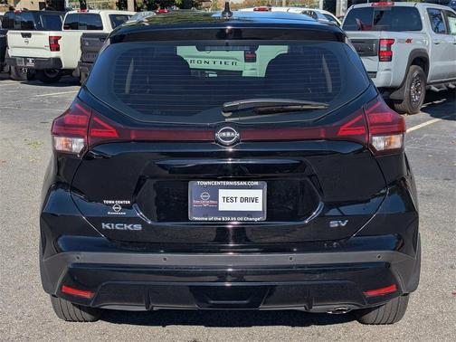 2024 Nissan Kicks SV