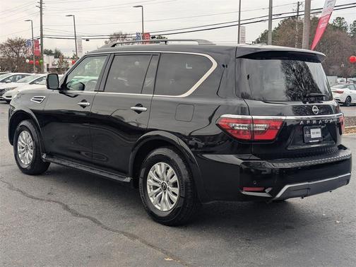 2023 Nissan Armada SV