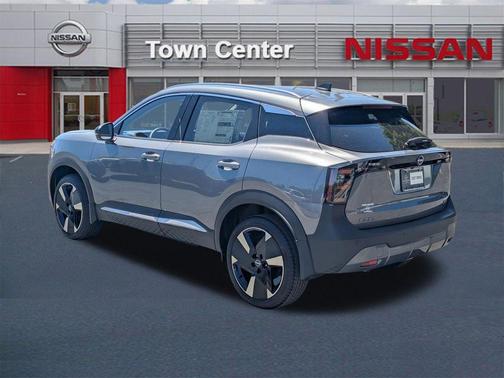 Gun Metallic 2026 Nissan Kicks SR
