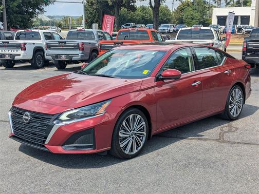 2024 Nissan Altima 2.5 SL