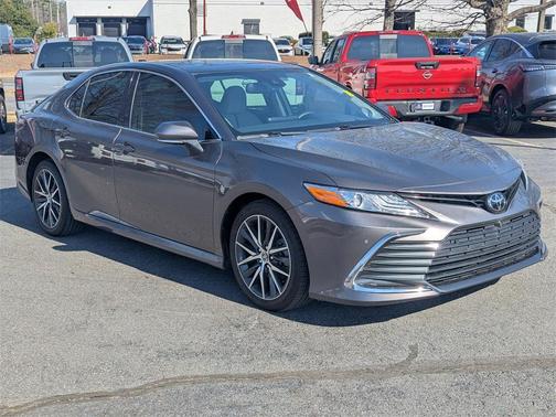 2023 Toyota Camry XLE