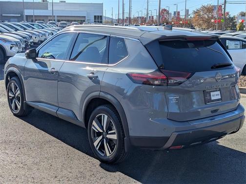 2024 Nissan Rogue SL