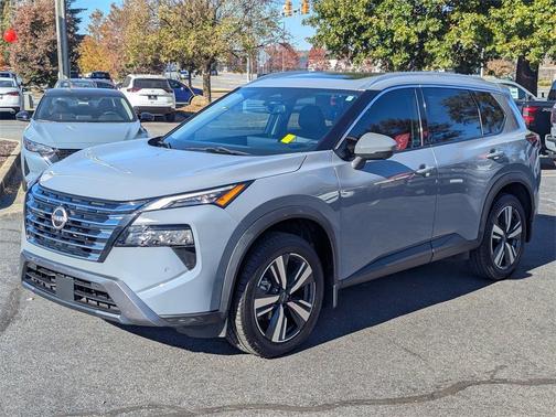 2024 Nissan Rogue SL