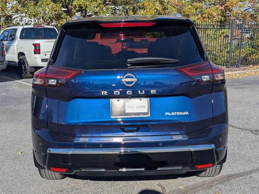 2024 Nissan Rogue Platinum