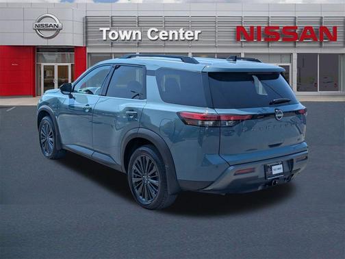 Baltic Teal 2026 Nissan Pathfinder SL