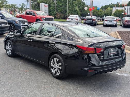 2025 Nissan Altima S