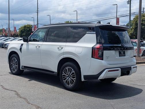 2025 Nissan Armada Platinum