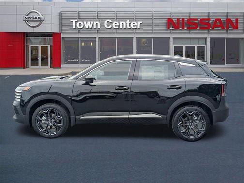 Super Black 2026 Nissan Kicks SR