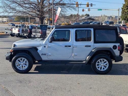 2023 Jeep Wrangler Sport