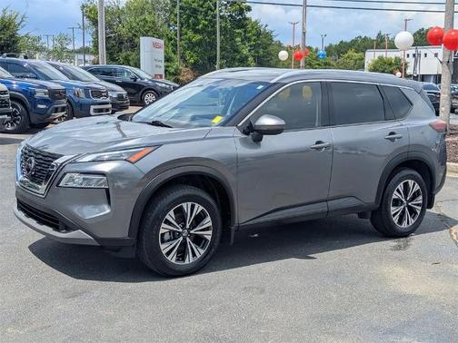 2021 Nissan Rogue SV