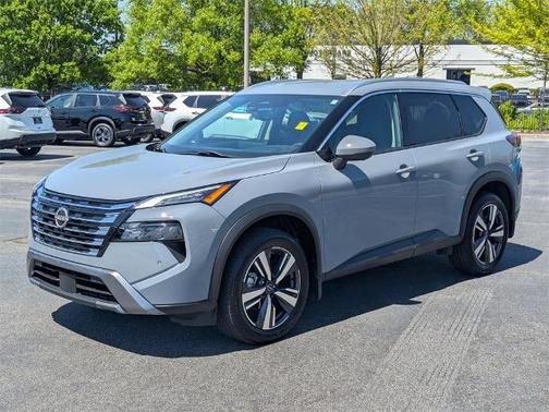 2024 Nissan Rogue SL