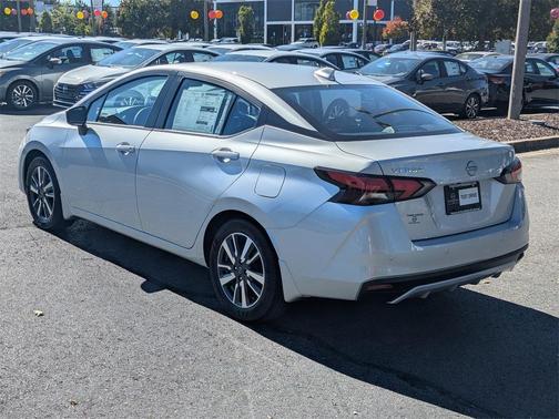 2025 Nissan Versa 1.6 SV