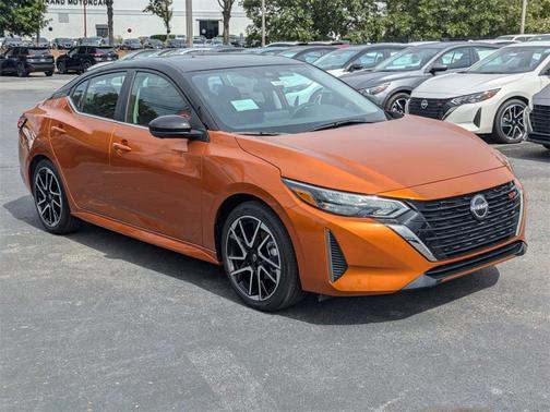 2025 Nissan Sentra SR