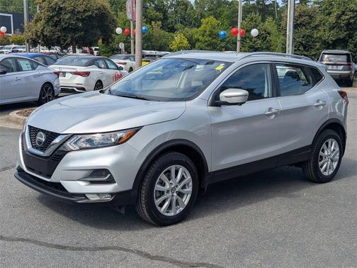 2020 Nissan Rogue Sport SV