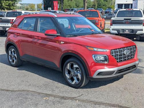 2022 Hyundai VENUE SEL