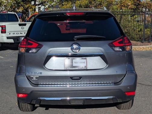 2020 Nissan Rogue SV