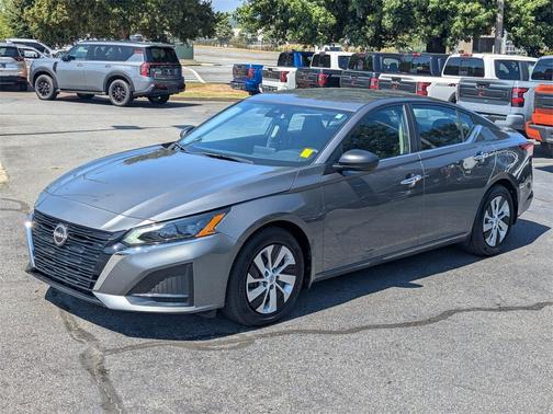 2025 Nissan Altima S