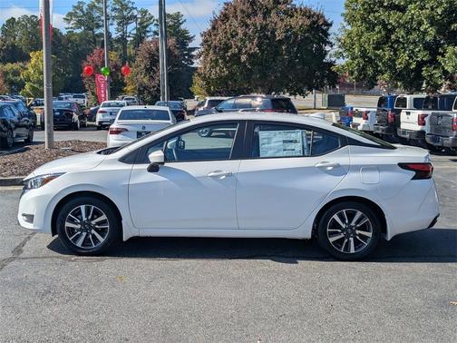 2025 Nissan Versa 1.6 SV