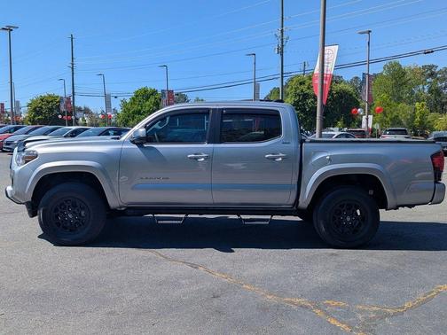 2022 Toyota Tacoma SR5