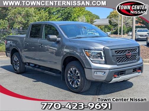 2024 Nissan Titan PRO-4X