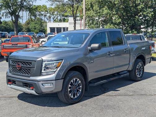 2024 Nissan Titan PRO-4X