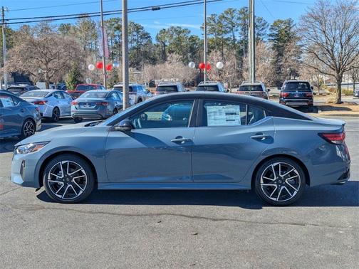 2025 Nissan Sentra SR