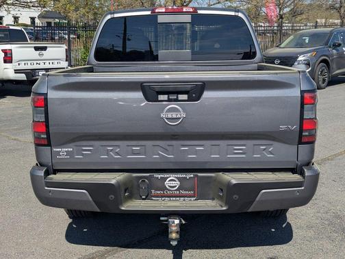 Gun Metallic 2024 Nissan Frontier SV