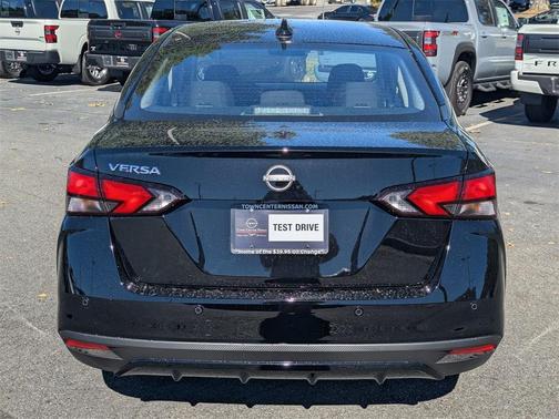 2025 Nissan Versa 1.6 SV