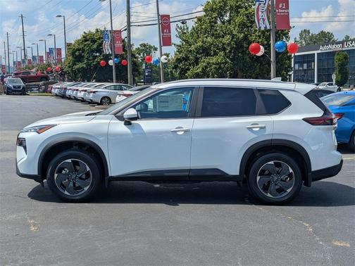 2025 Nissan Rogue SV