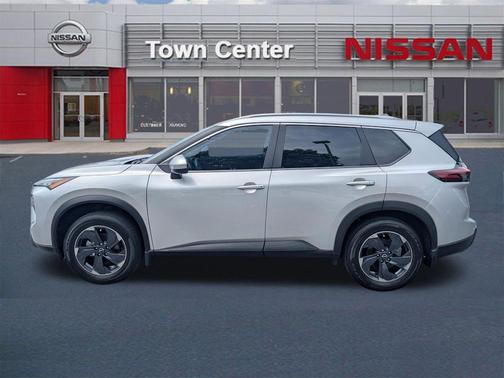 Brilliant Silver Metallic 2024 Nissan Rogue SV