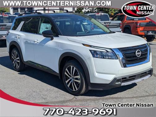 2025 Nissan Pathfinder Platinum