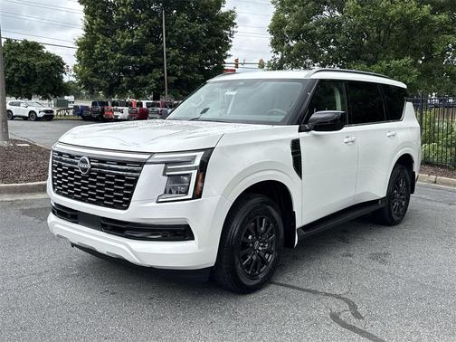 2025 Nissan Armada SV