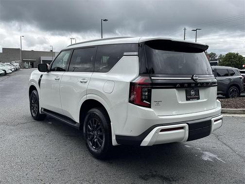 2025 Nissan Armada SV