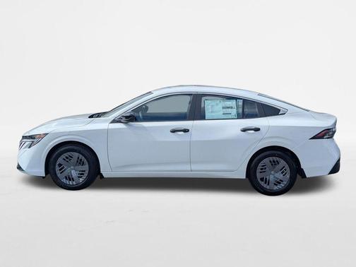 Cloud White 2026 Nissan Sentra S