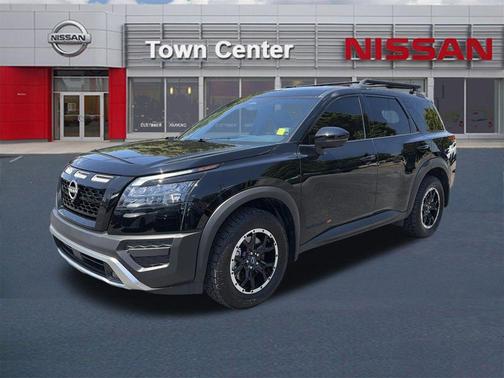 Black 2025 Nissan Pathfinder Rock Creek