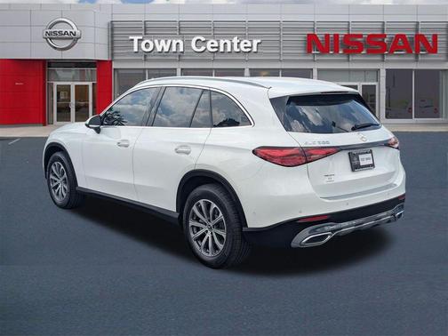 White 2023 Mercedes-Benz GLC 300 Base