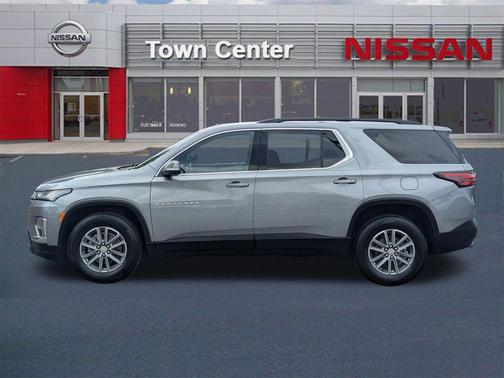 Sterling Gray Metallic 2023 Chevrolet Traverse LT Cloth