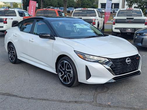 2025 Nissan Sentra SR