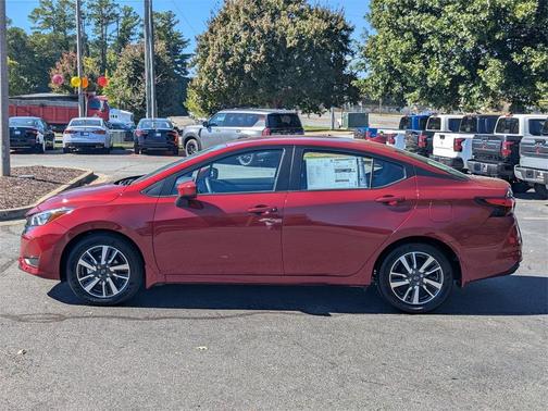 2025 Nissan Versa 1.6 SV