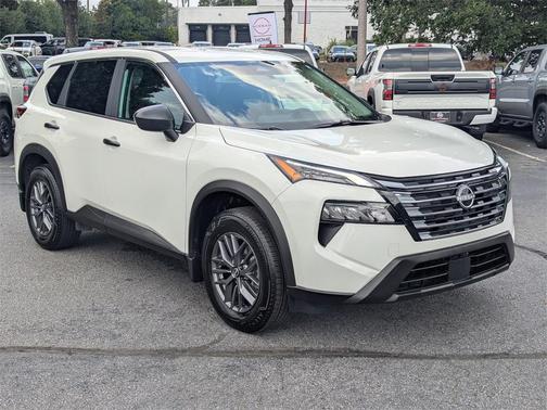 2025 Nissan Rogue S