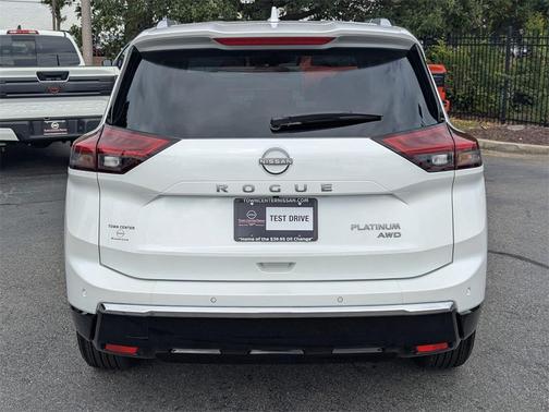 2026 Nissan Rogue Platinum